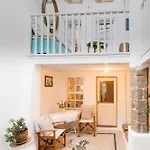 Maison Amandine 펜션 Rhodes City